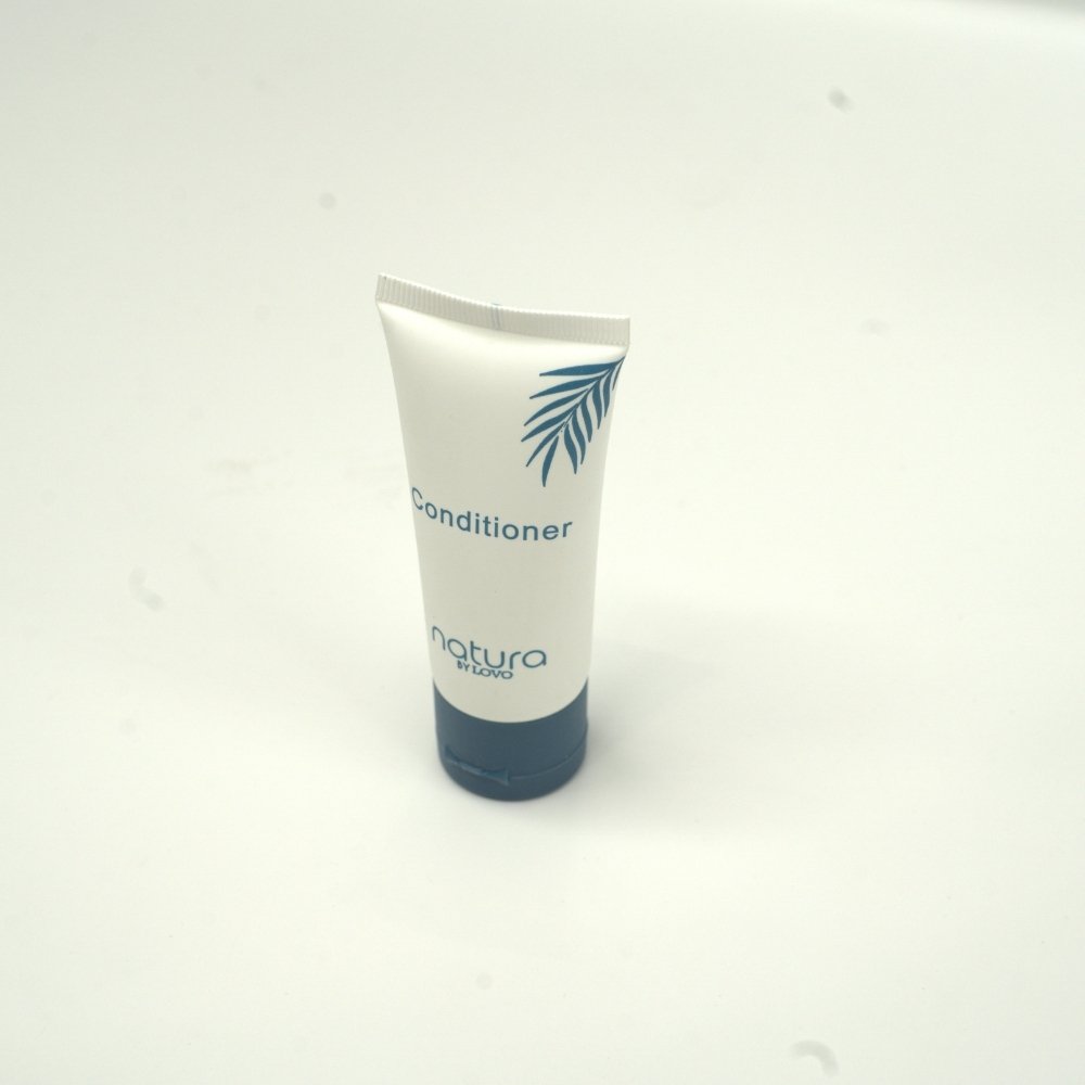 Natura Conditioner-Tube 35ml (200/case) - Image 2